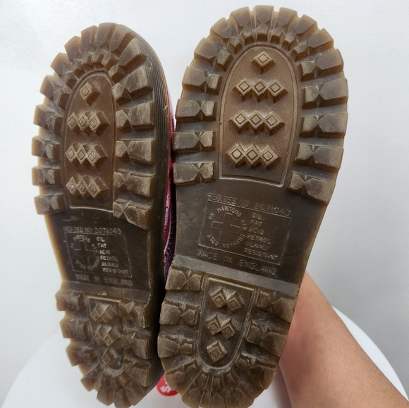 Dr. Martens Vintage Youth Girls Boots Size 2. - Picture 8 of 9